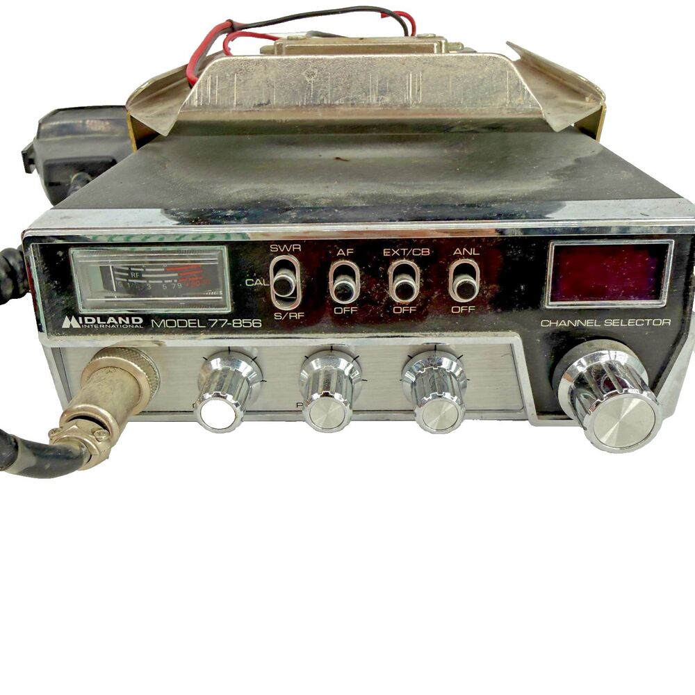Vintage 1977 Midland 77-856 CB Radio Transceiver with Mic & Mounting Bracket